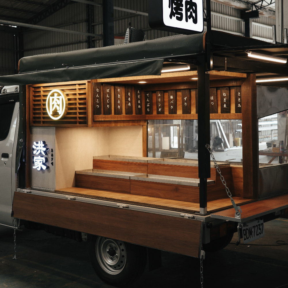 貨車車邊改內用桌